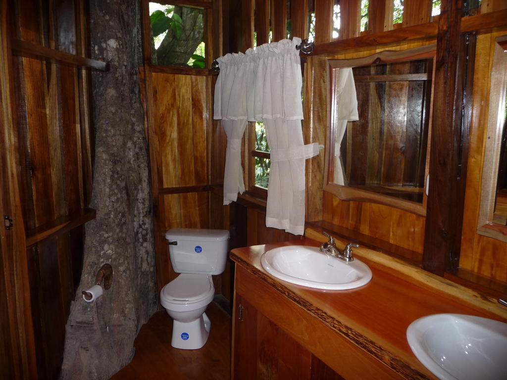 Topos Tree House Cahuita Szoba fotó